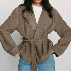 NEW NWT Reformation Veda Jaden Cropped Trench